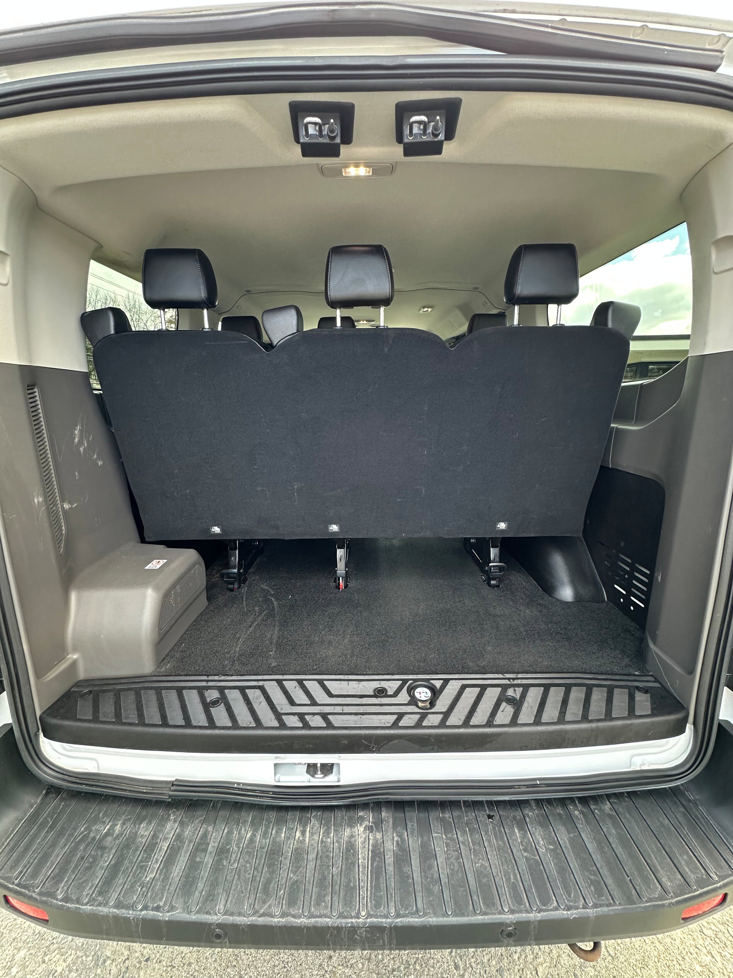 Used 2021 Ford Transit 150 XL AWD/4WD image 19