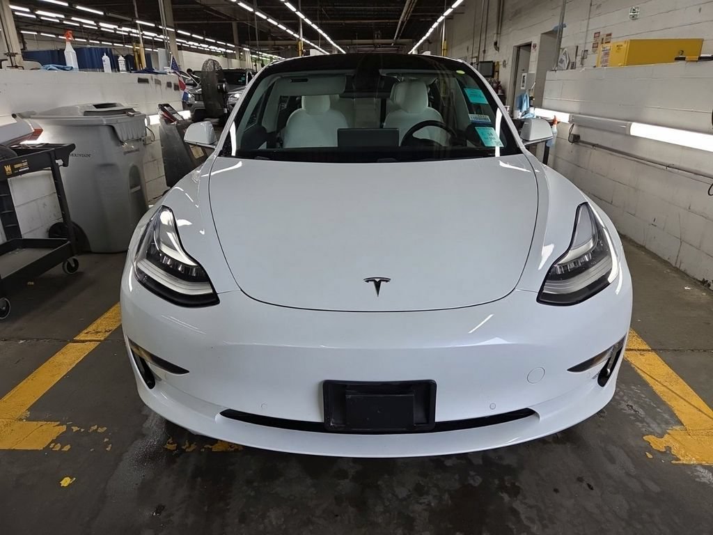 Used 2018 Tesla Model 3 Performance AWD/4WD image 2