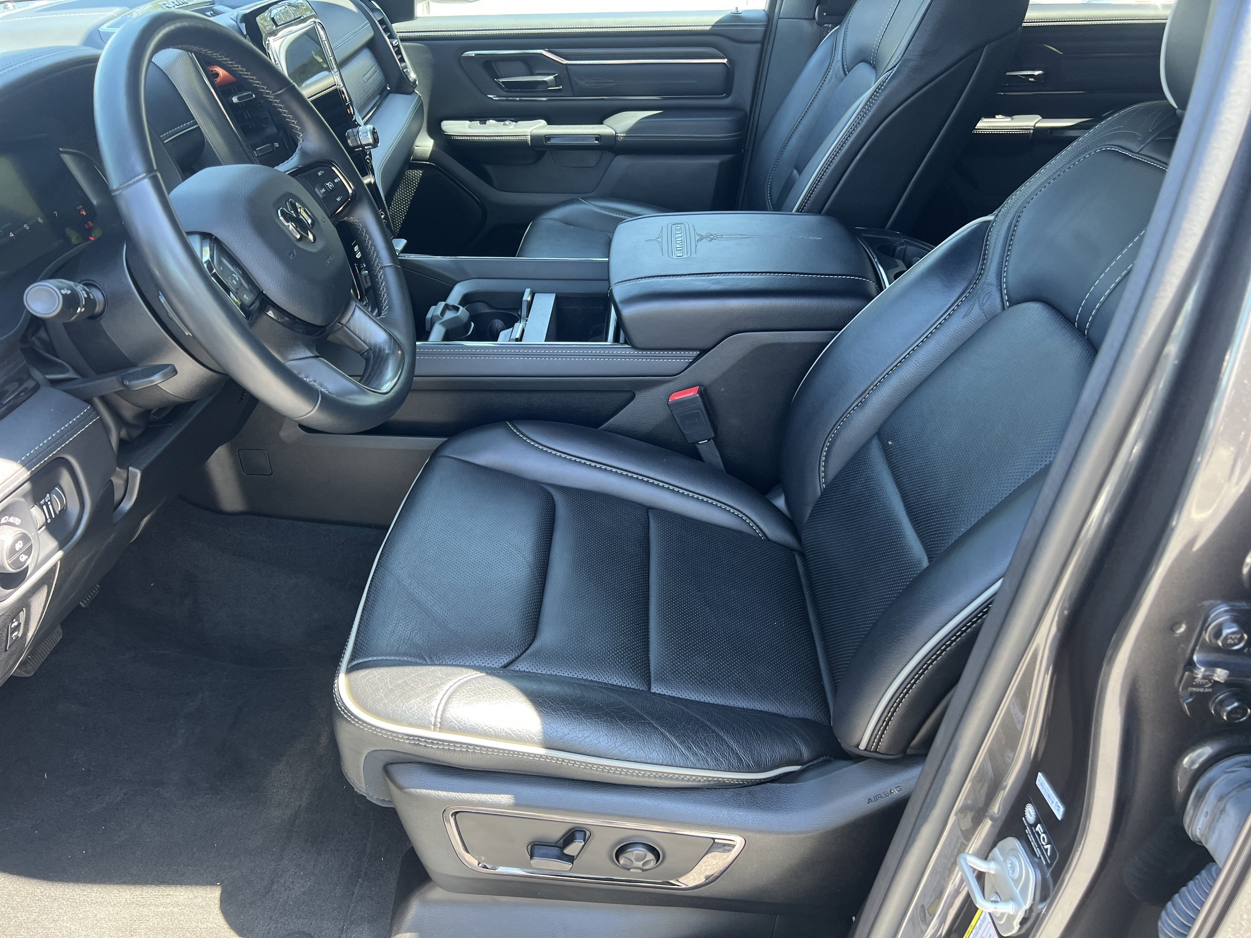 Used 2024 RAM 1500 Limited w/ Body Color Bumper Group AWD/4WD image 11