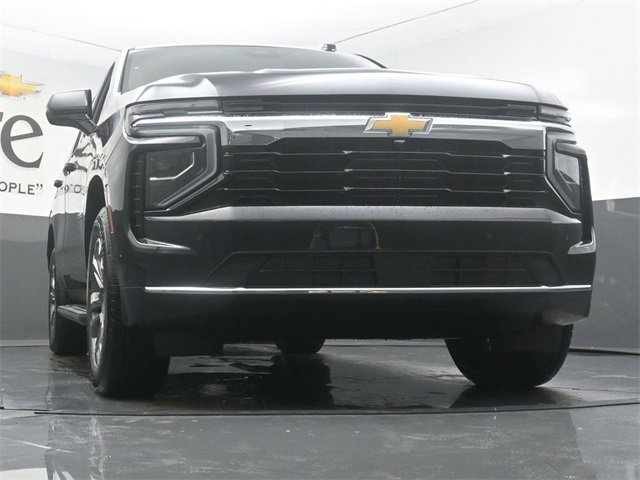 New 2025 Chevrolet Tahoe LS image 3