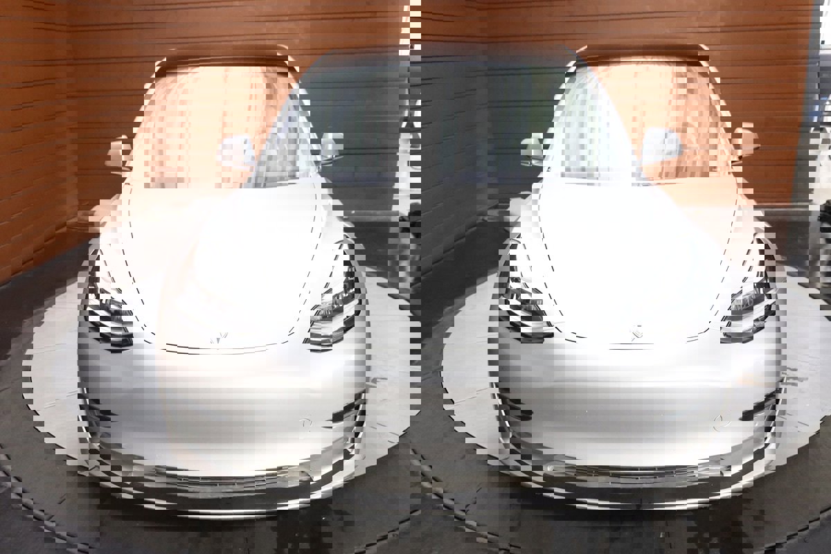 Used 2020 Tesla Model 3 Performance image 53