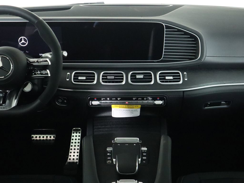 New 2026 Mercedes-Benz GLE 53 AMG 4MATIC Coupe image 15
