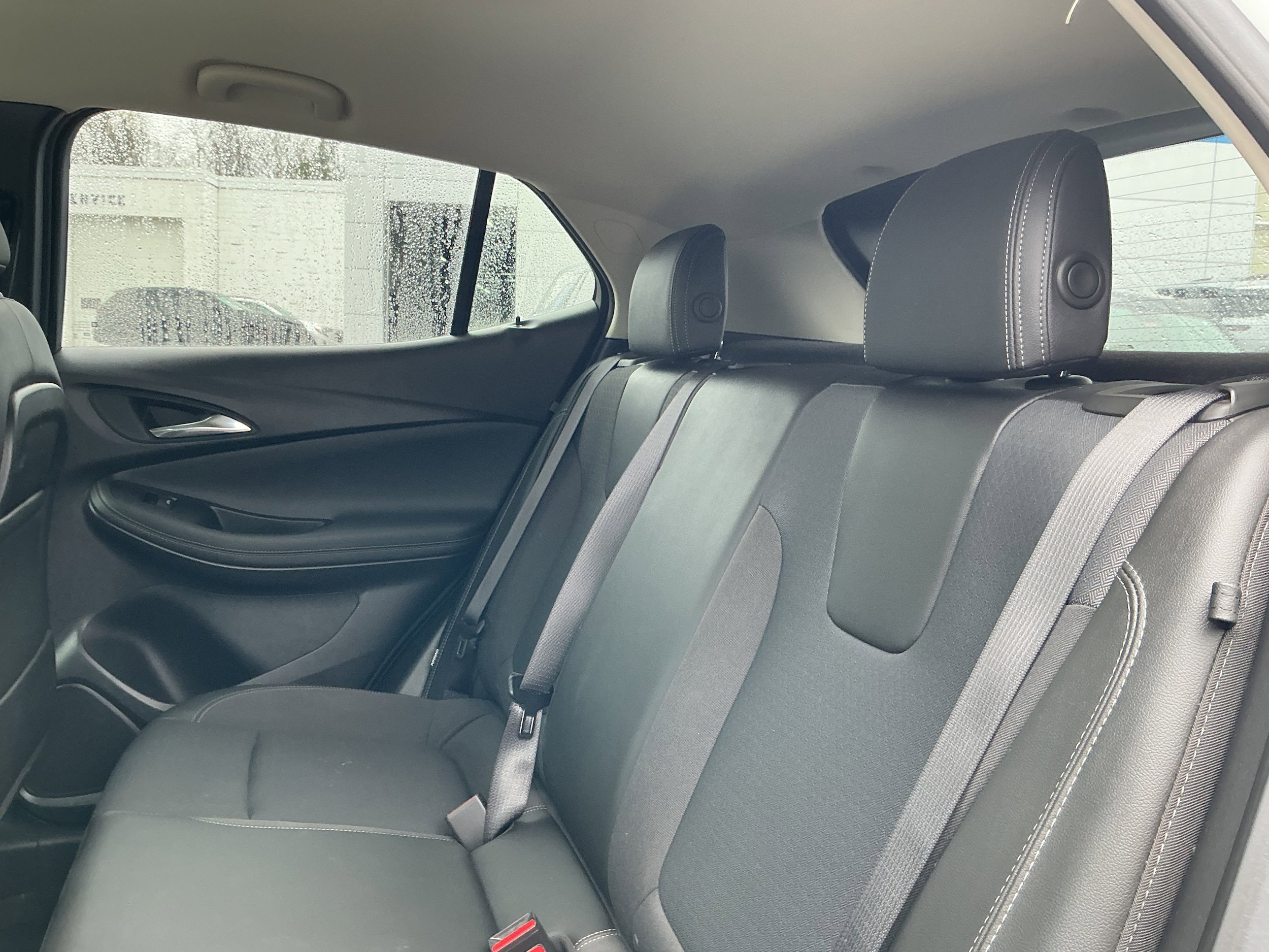 Certified 2023 Buick Encore GX Preferred w/ Cold Weather Comfort Package AWD/4WD image 9