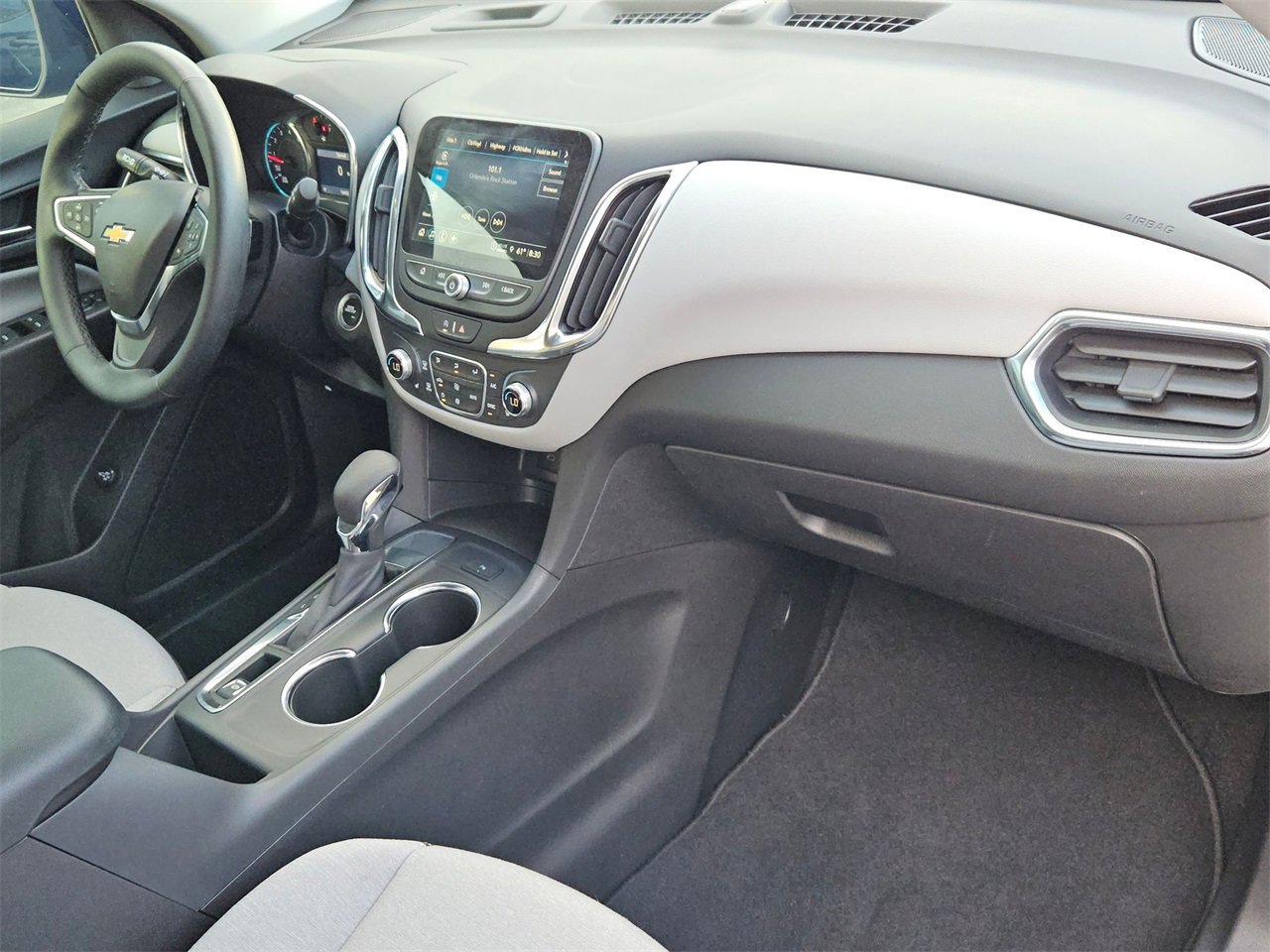 Used 2024 Chevrolet Equinox LT image 25