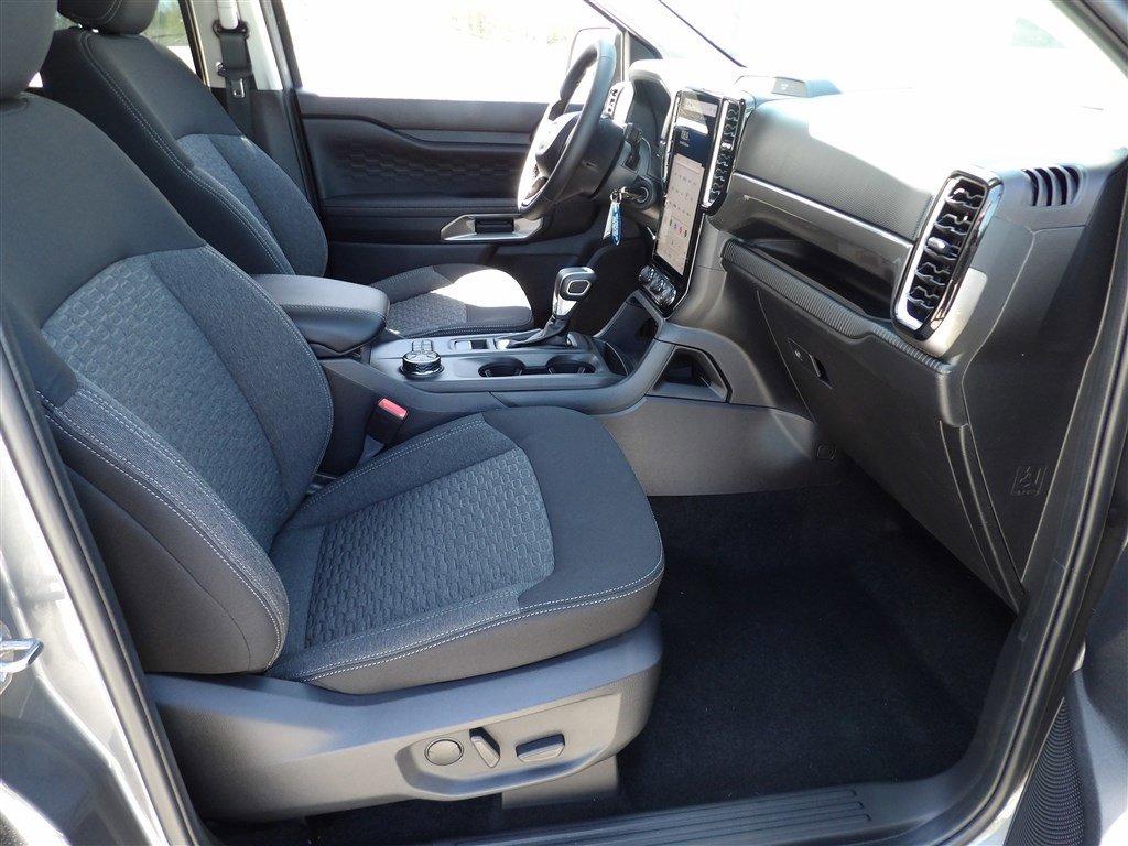 New 2025 Ford Ranger XLT w/ Equipment Group 301A High image 24