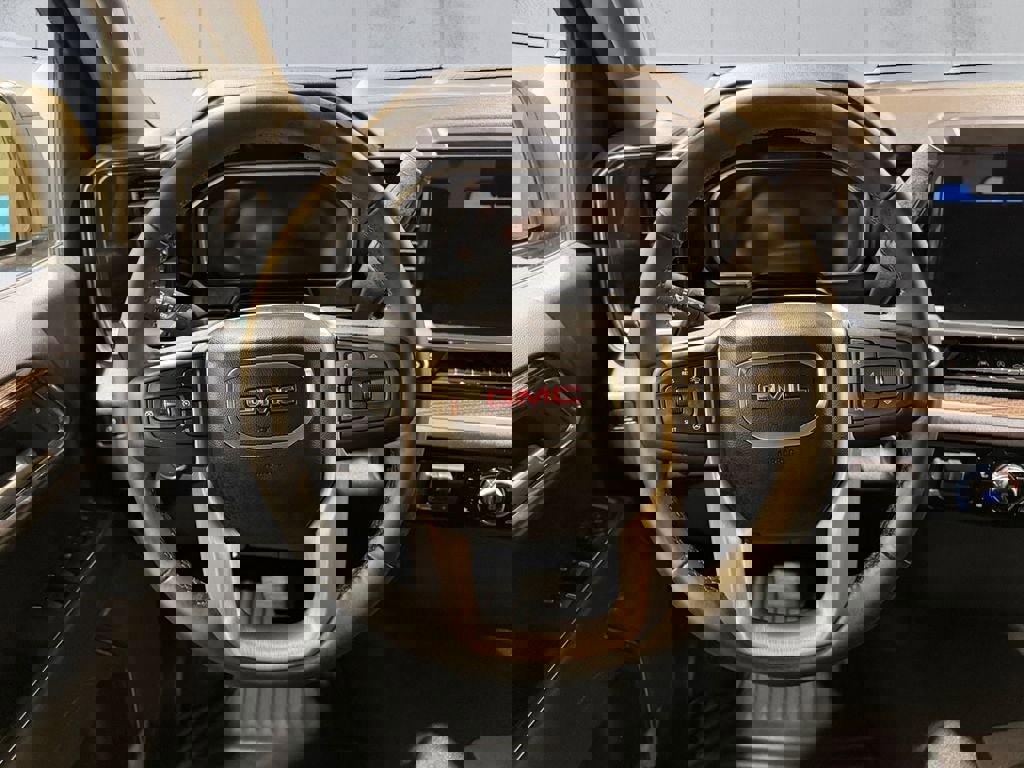 Used 2026 GMC Sierra 1500 Elevation image 13