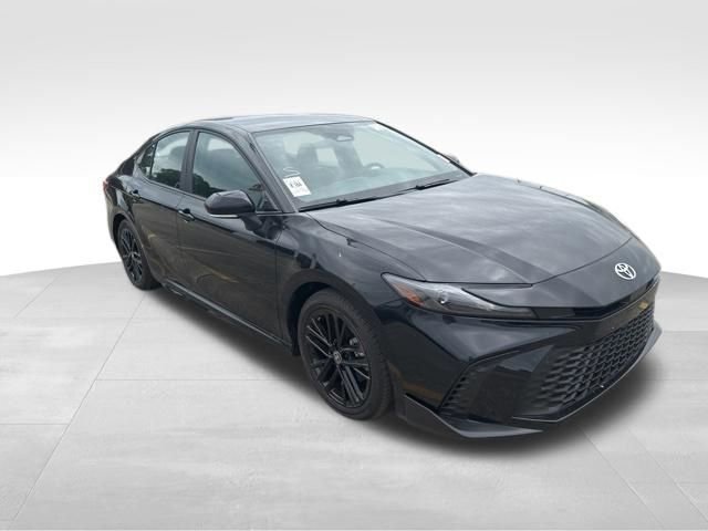 Used 2025 Toyota Camry SE FWD image 8