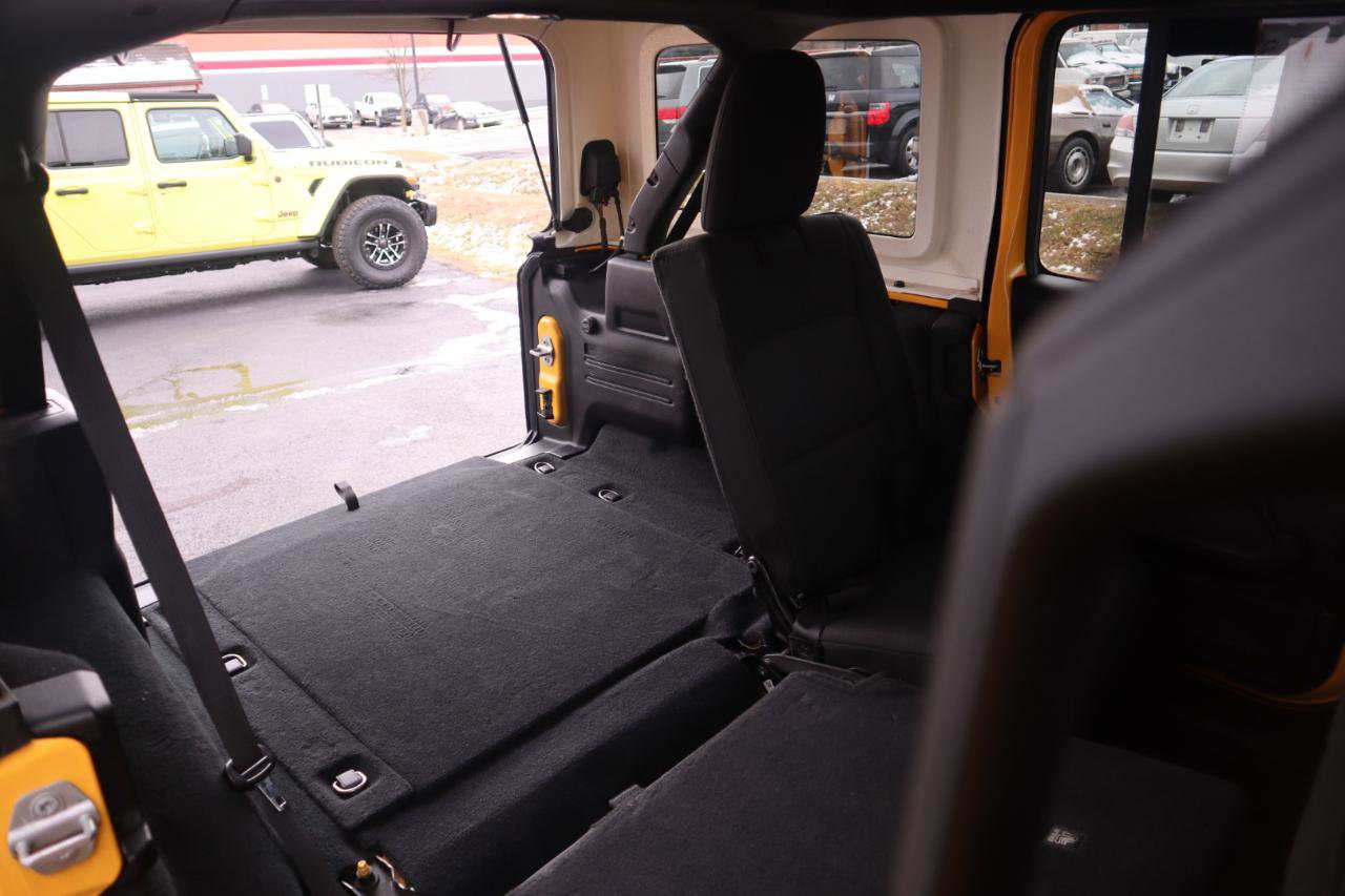 Used 2018 Jeep Wrangler Unlimited Sport S image 39