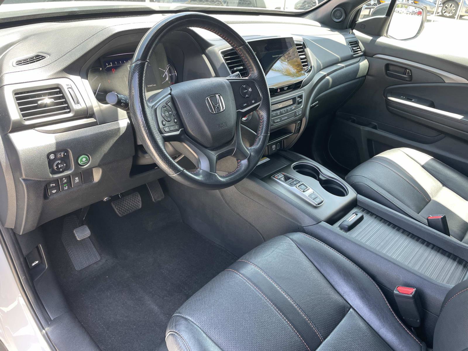 Certified 2023 Honda Passport TrailSport image 6