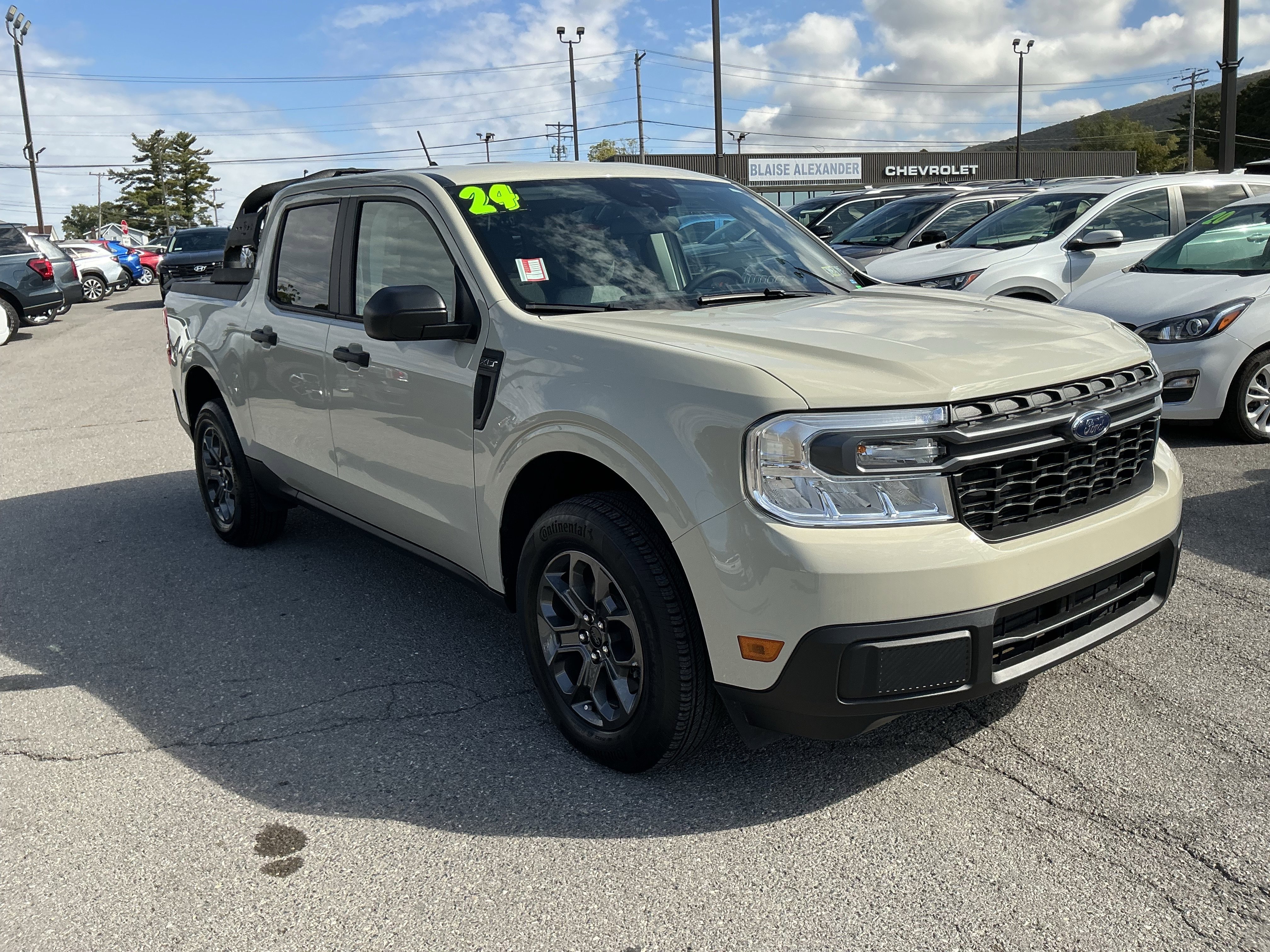 Used 2024 Ford Maverick XLT