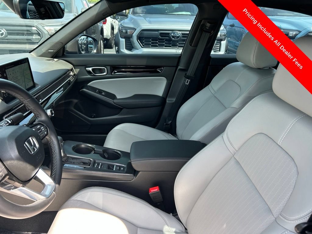 Used 2025 Honda Civic Sport Touring image 2