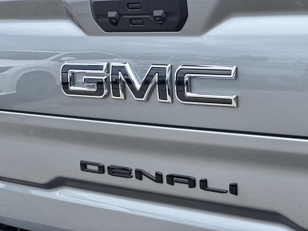New 2026 GMC Sierra 1500 Denali Ultimate w/ LPO, Black Badging Package AWD/4WD image 28