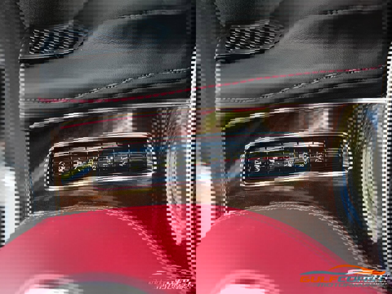 Used 2017 Mercedes-Benz S 63 AMG 4MATIC Cabriolet image 25