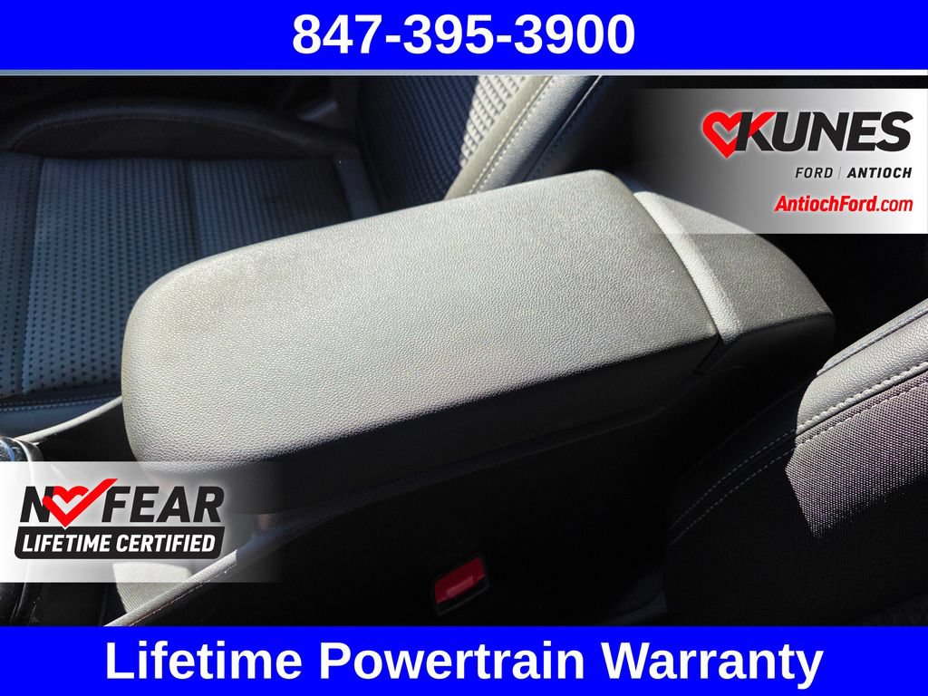 Used 2025 Chevrolet Trax LT FWD image 47
