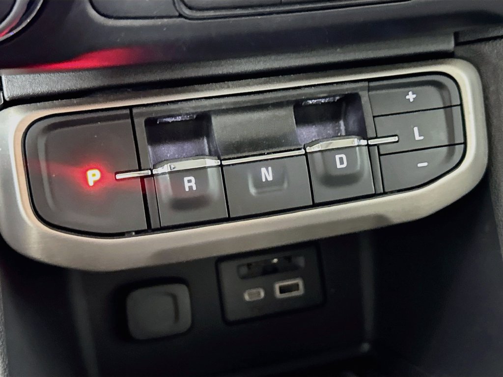 Used 2023 GMC Acadia Denali w/ Denali Ultimate Package FWD image 20