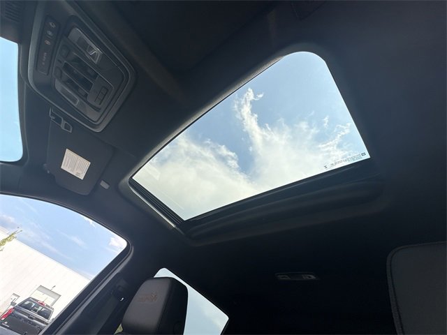 New 2026 Chevrolet Silverado 1500 High Country w/ Technology Package image 19