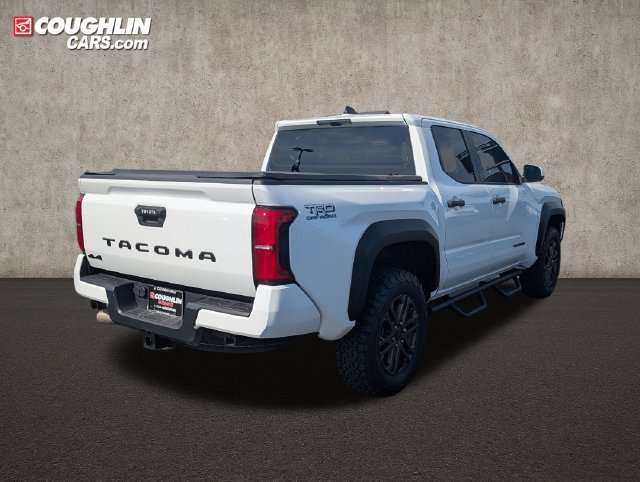 Used 2025 Toyota Tacoma TRD Off-Road AWD/4WD image 7