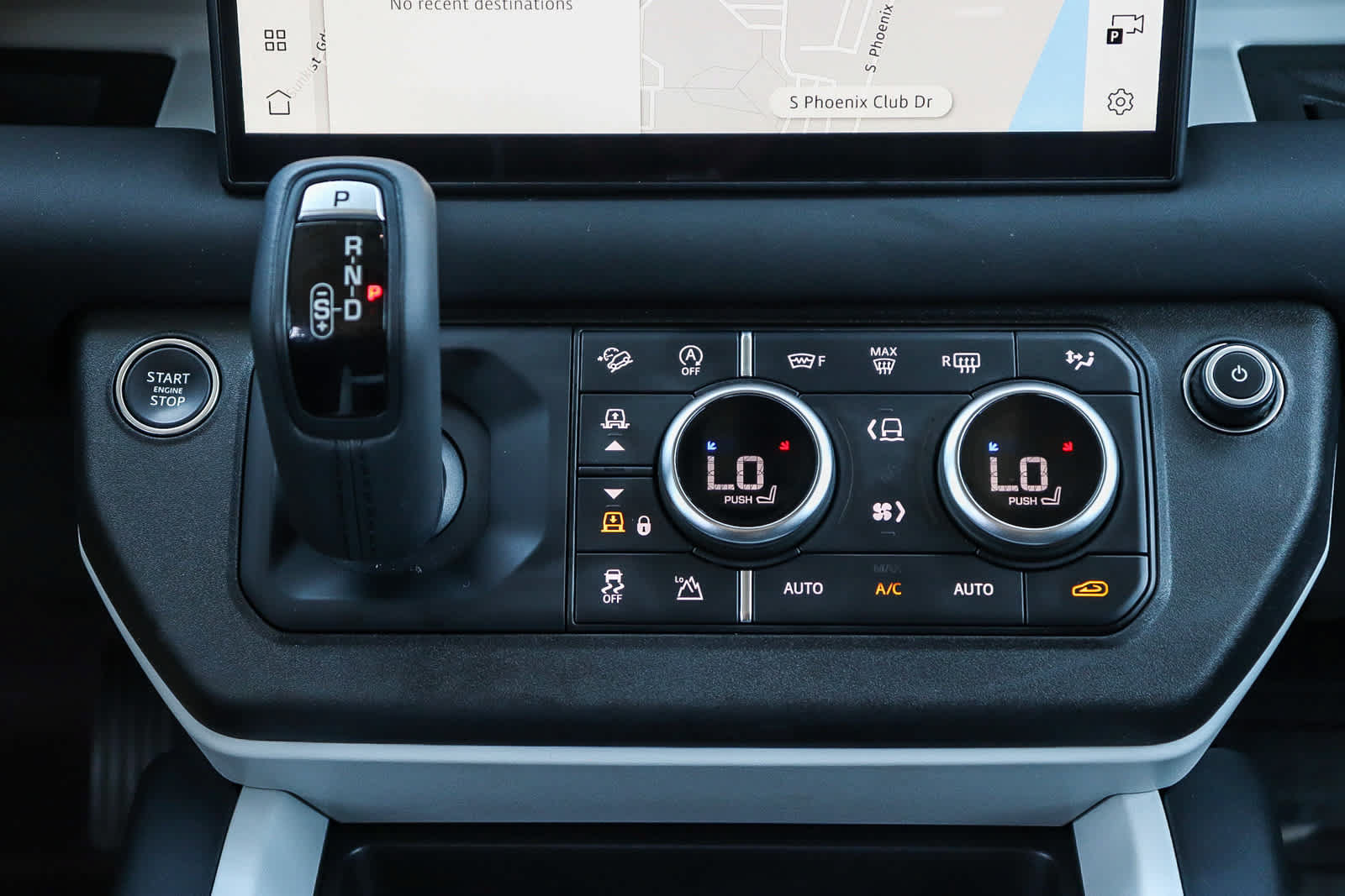Used 2025 Land Rover Defender 110 X-Dynamic SE AWD/4WD image 19