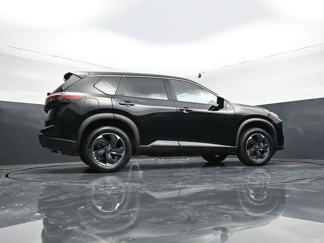 Used 2025 Nissan Rogue SV AWD/4WD image 51