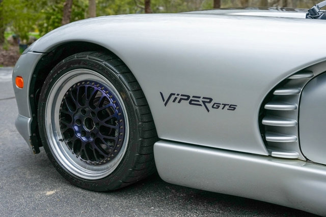 Used 1998 Dodge Viper GTS RWD image 47