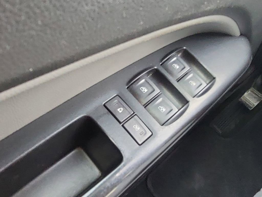 Used 2017 Chevrolet Colorado W/T w/ WT Convenience Package image 26