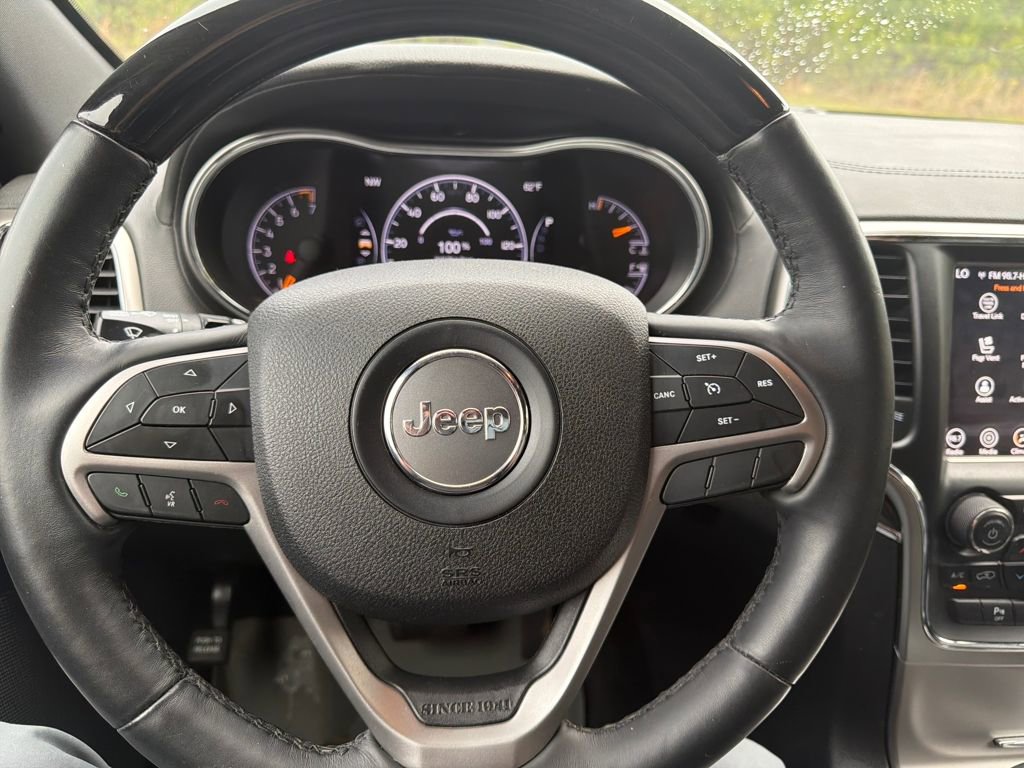 Used 2018 Jeep Grand Cherokee Overland w/ Trailer Tow Group IV image 20