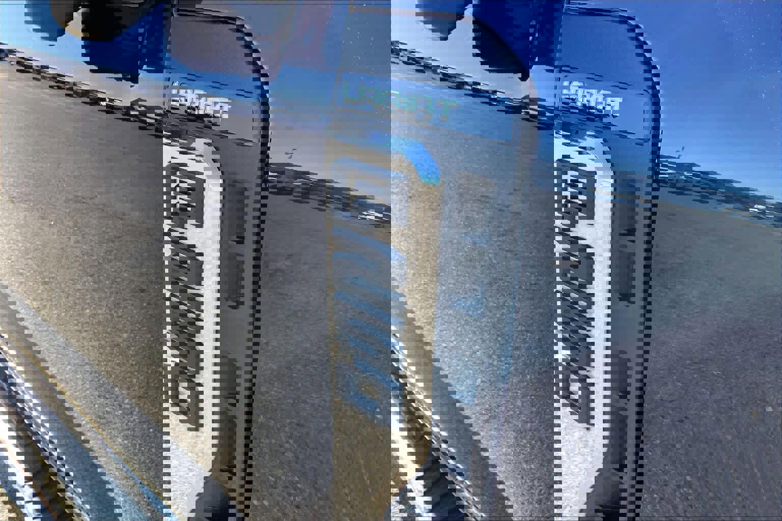 Certified 2023 Ford F250 Lariat w/ Chrome Package image 31