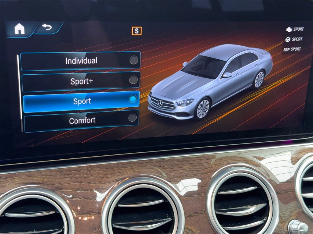 Used 2022 Mercedes-Benz E 350 Sedan w/ Driver Assistance Package image 27