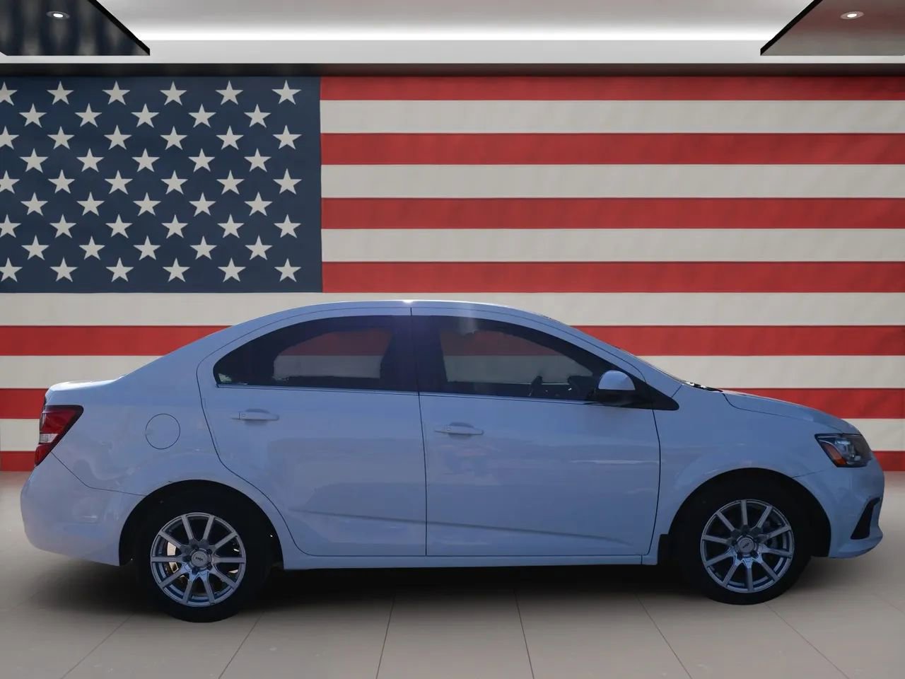 Used 2018 Chevrolet Sonic Premier w/ Driver Confidence Package image 7
