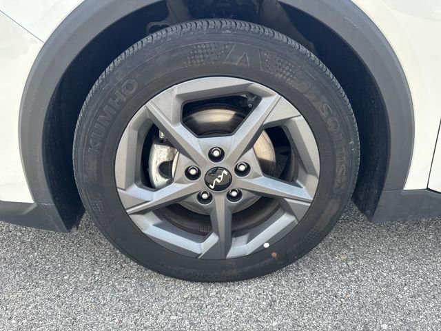 Used 2025 Kia K4 FWD image 38