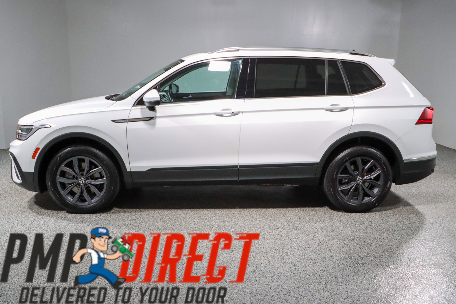 Used 2022 Volkswagen Tiguan SE AWD/4WD image 10