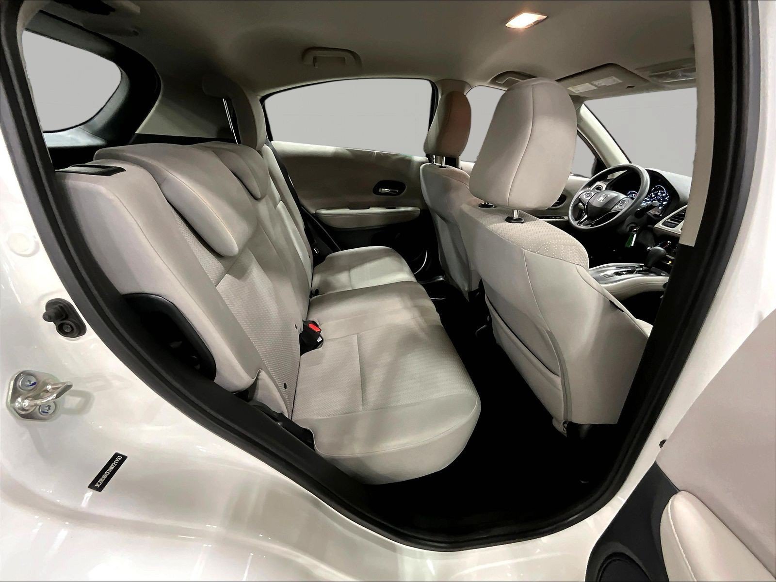 Used 2017 Honda HR-V LX image 25