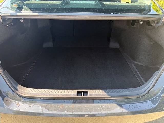 Used 2025 Toyota Camry LE FWD image 27