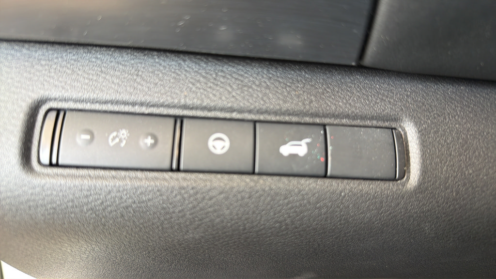 Certified 2024 Nissan Pathfinder SL AWD/4WD image 23