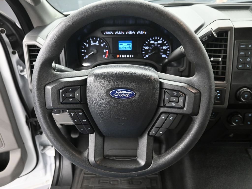 Used 2022 Ford F250 XL w/ Power Equipment Group AWD/4WD image 16