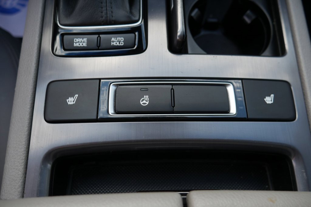 Used 2018 Genesis G80 3.8 image 21