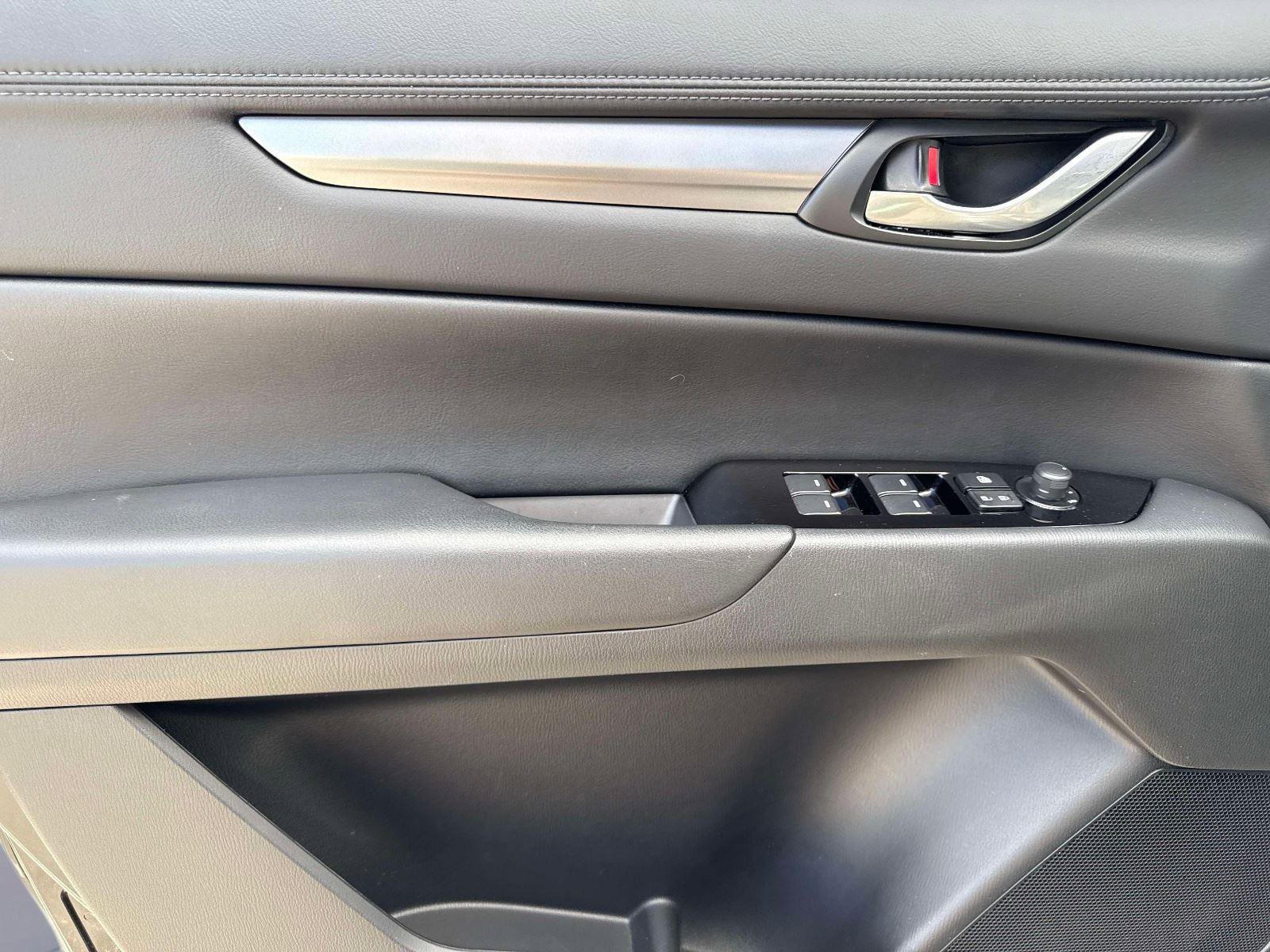 Used 2025 MAZDA CX-5 AWD 2.5 S w/ Preferred Package image 19