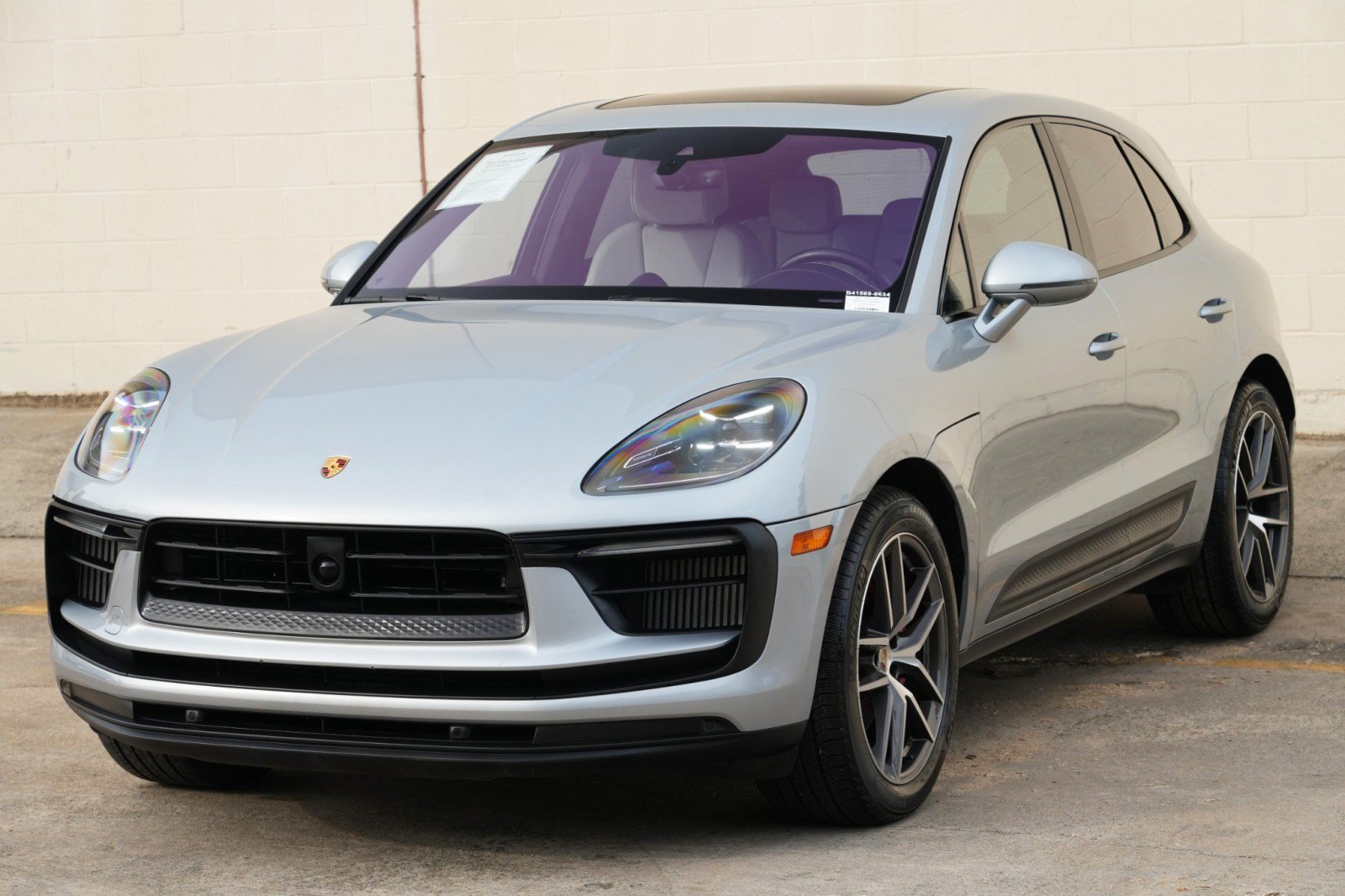 Used 2023 Porsche Macan S AWD/4WD image 49