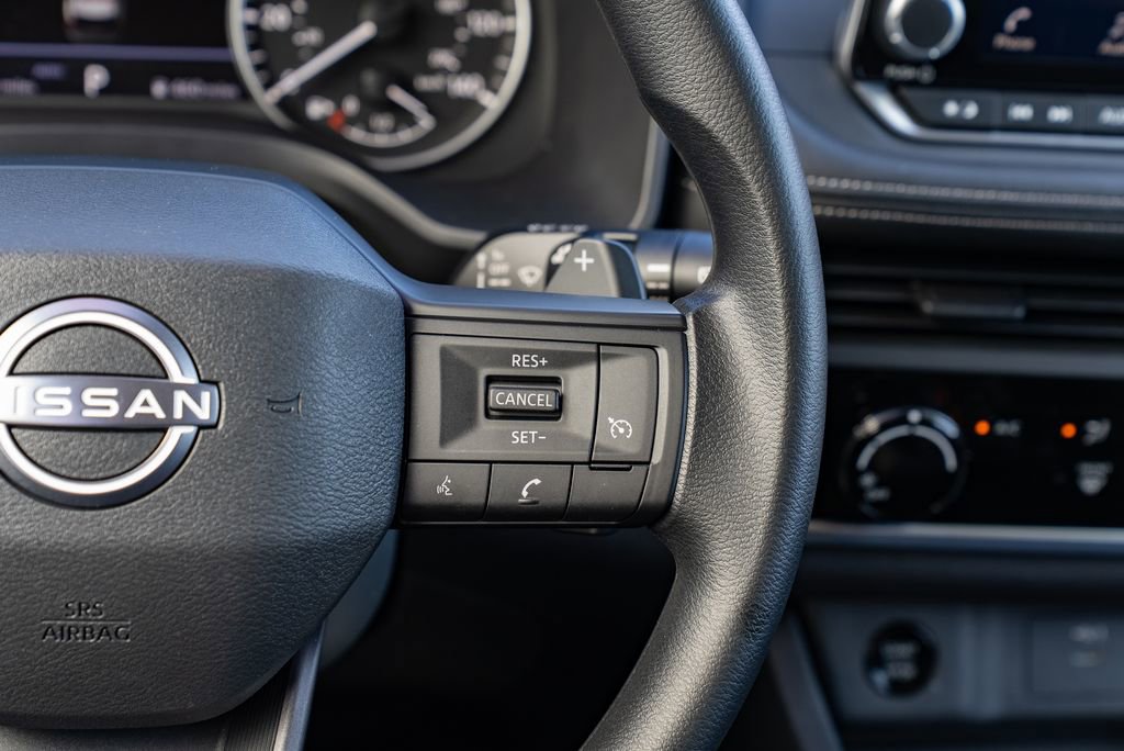 Certified 2025 Nissan Rogue S image 14