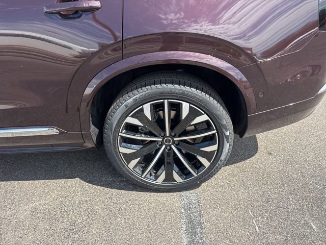 New 2026 Volvo XC90 B5 Plus image 9