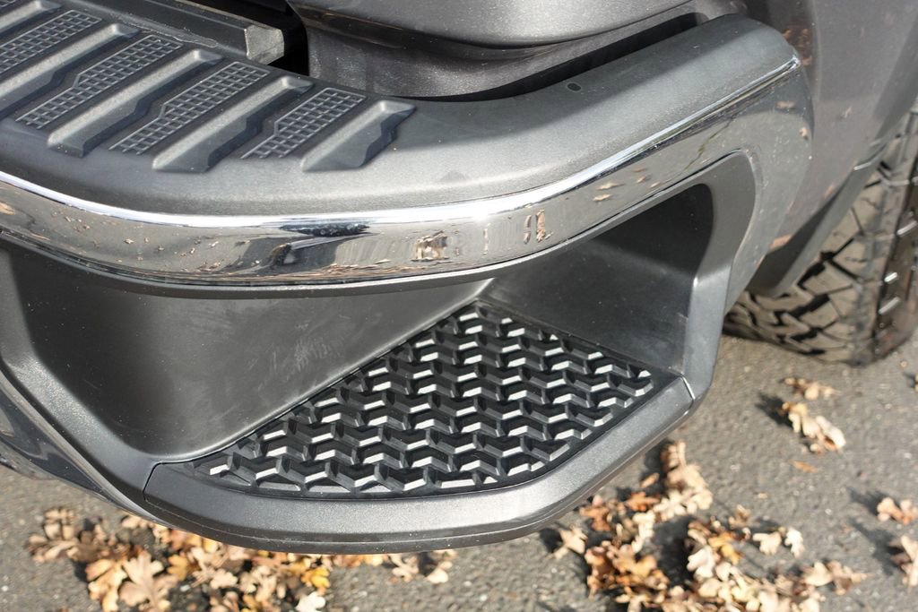 Used 2021 GMC Sierra 1500 SLT w/ SLT Premium Package image 10