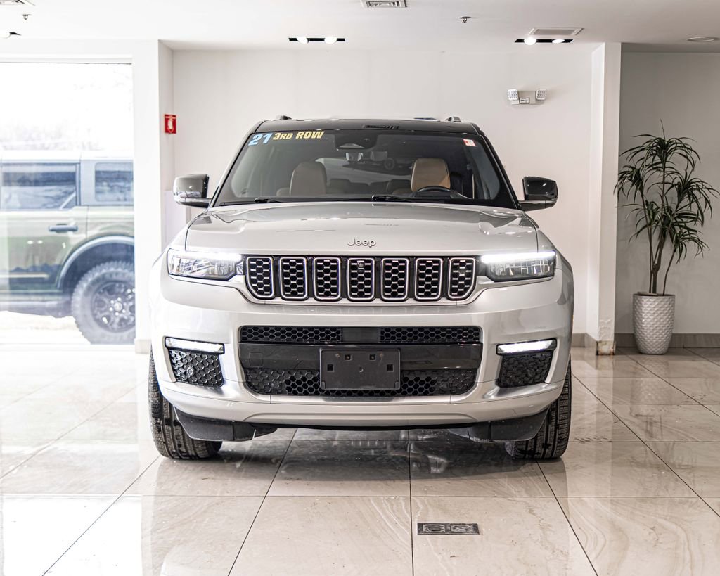 Used 2021 Jeep Grand Cherokee L Summit w/ Advanced Protech Group IV AWD/4WD image 3