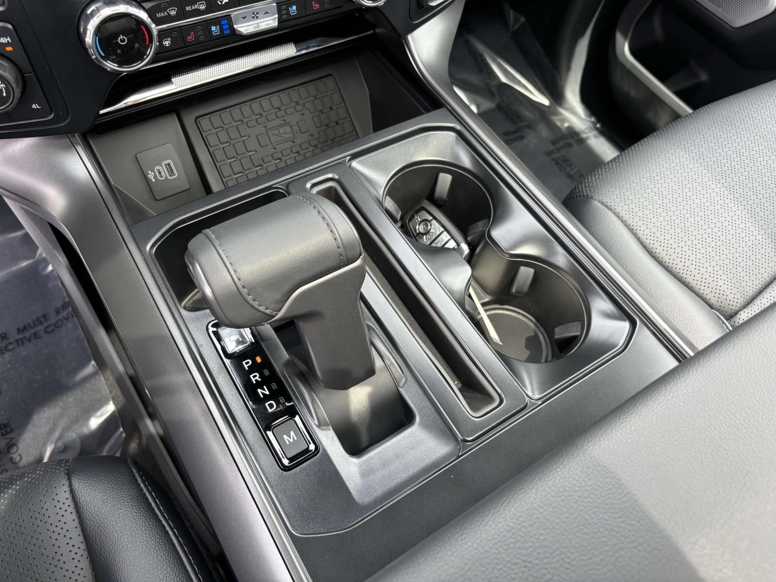 New 2025 Ford F150 Lariat w/ Equipment Group 502A High image 15