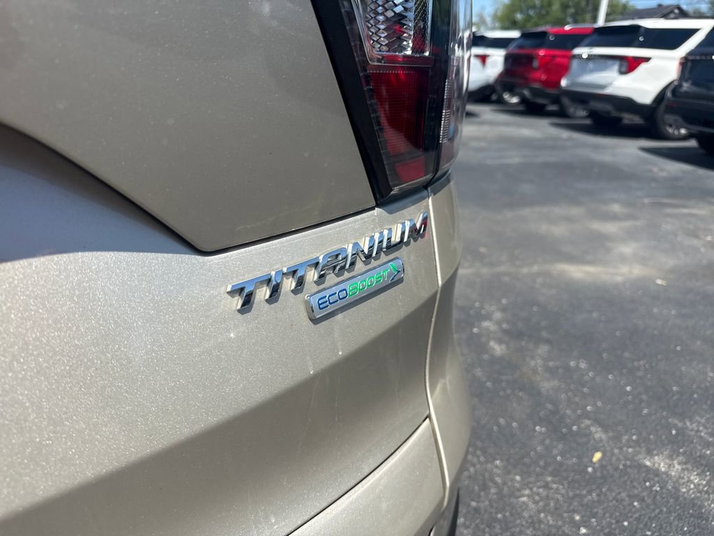 Used 2017 Ford Escape Titanium FWD image 11