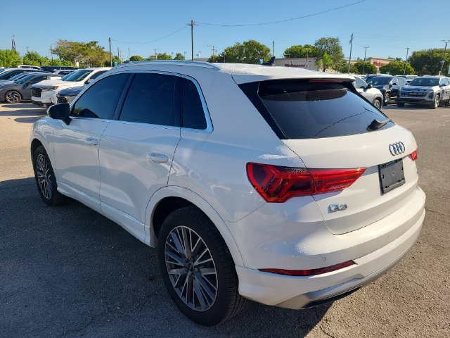 Used 2022 Audi Q3 2.0T Premium w/ Convenience Package AWD/4WD image 2