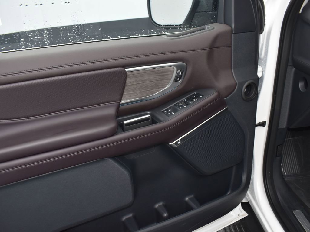New 2026 Ford Expedition Max Platinum w/ Platinum Ultimate Package image 9