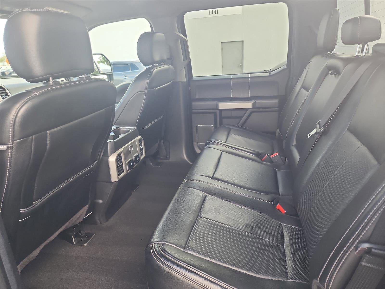 Certified 2020 Ford F250 Lariat w/ Chrome Package image 17