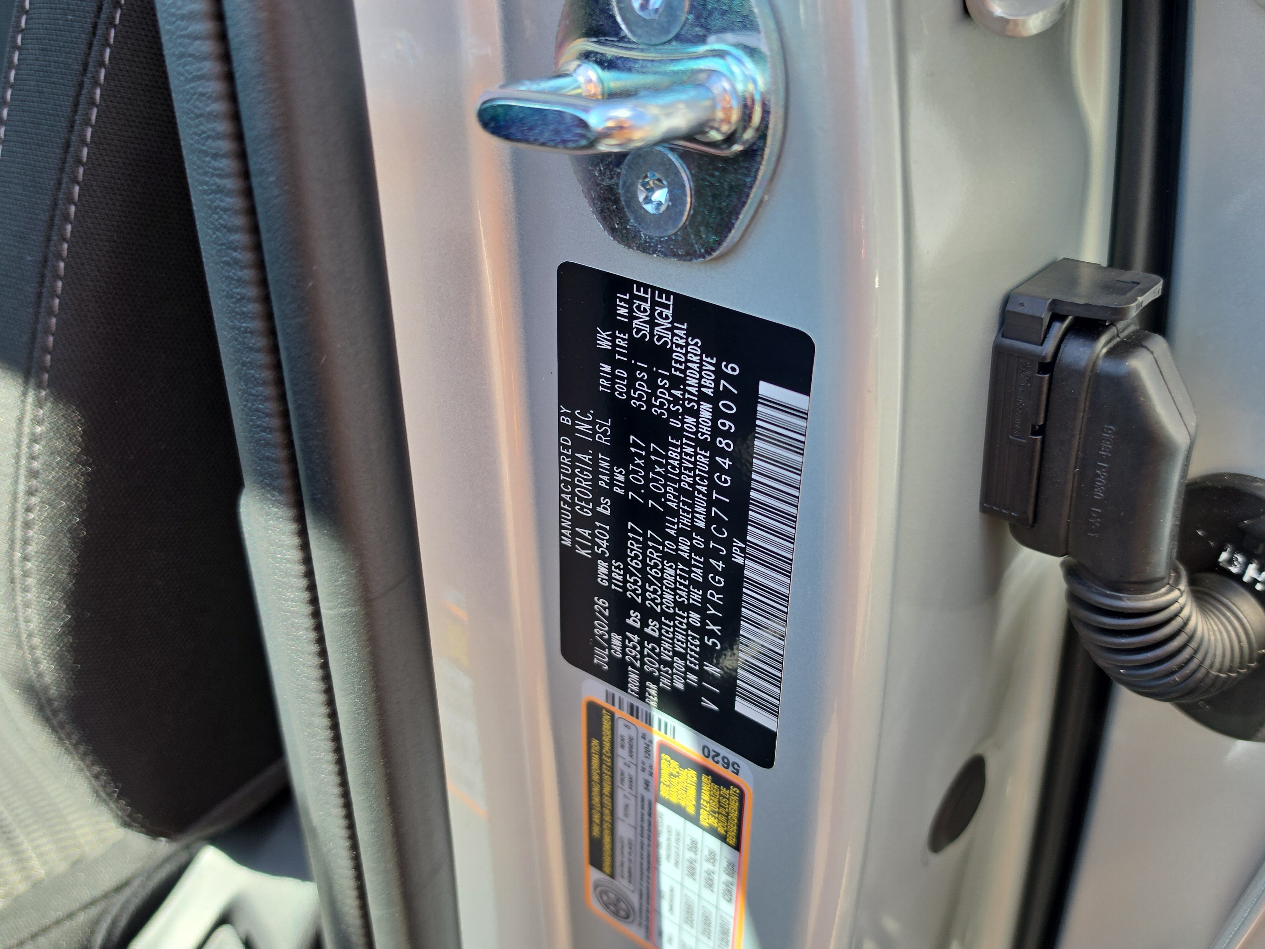 New 2026 Kia Sorento LX FWD image 32