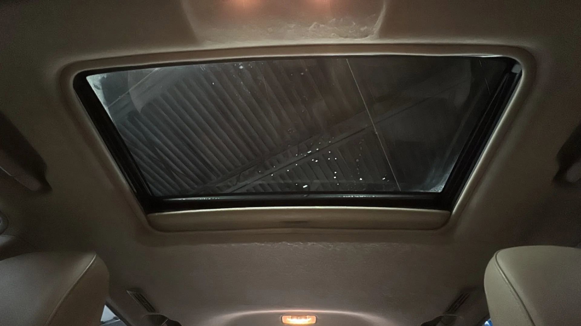 Used 2013 Toyota Highlander Limited image 29