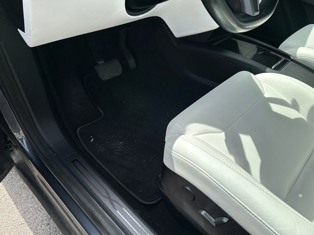 Used 2019 Tesla Model X Long Range AWD/4WD image 21